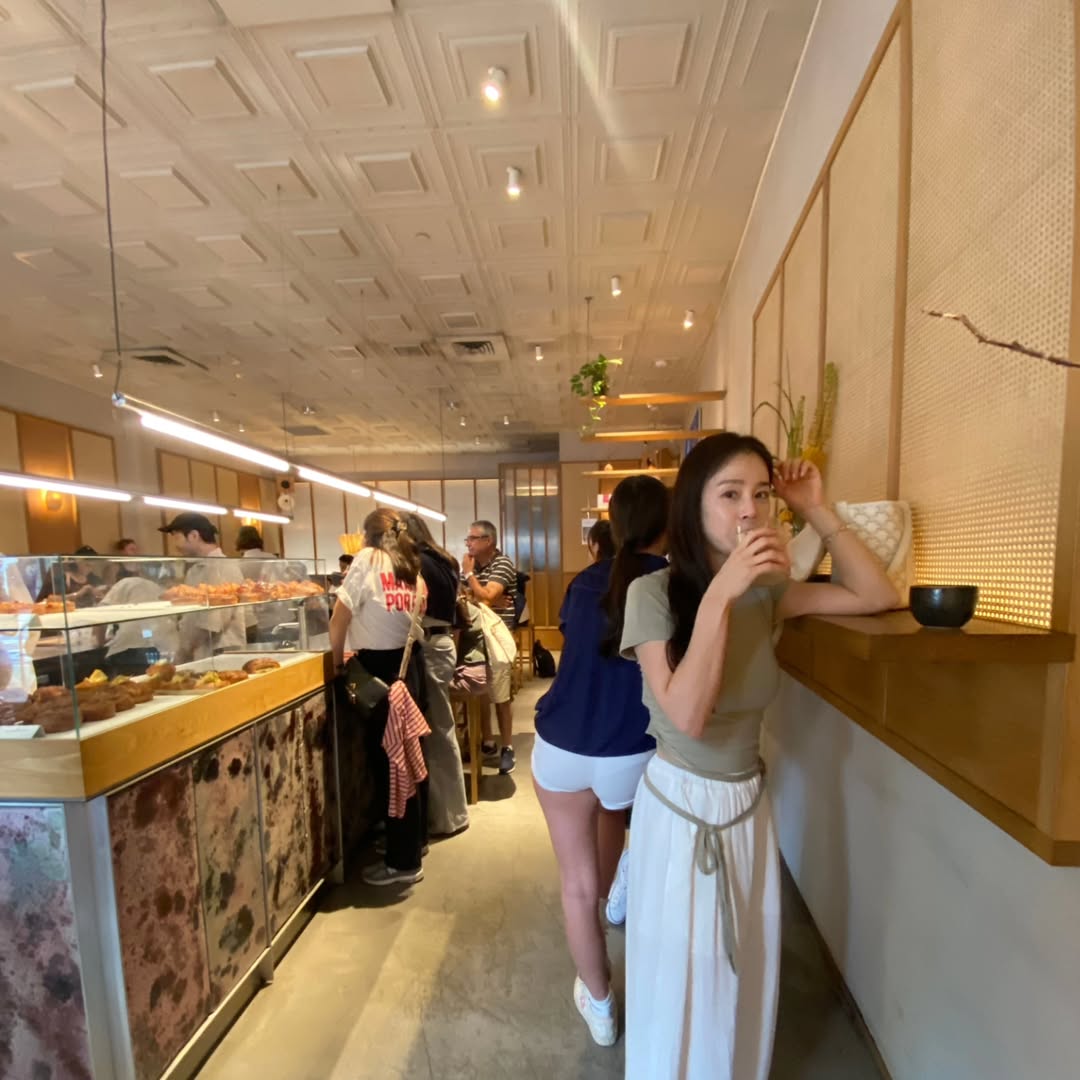 ngay lập tức khiến item này “cháy hàng” chỉ sau vài giờ đăng tải.