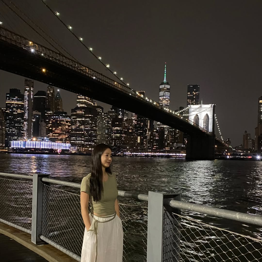 Thời trang tối giản nhưng không kém phần đẳng cấp