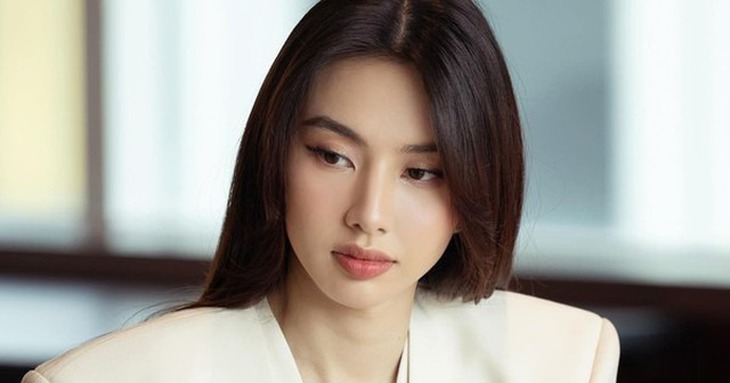 sử dụng công nghệ AI để "xóa sổ" Thùy Tiên khỏi phiên bản chính thức.