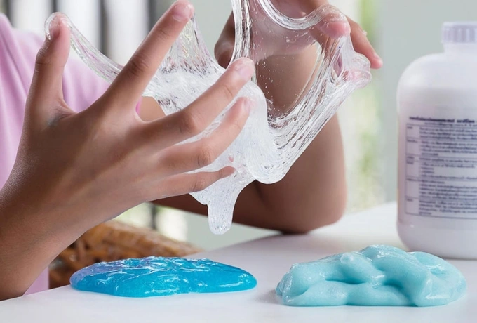 “Chất nhờn ma quái” từng làm mưa làm gió trong giới học sinh nay lại bất ngờ quay lại, phủ sóng khắp các nền tảng mạng xã hội.