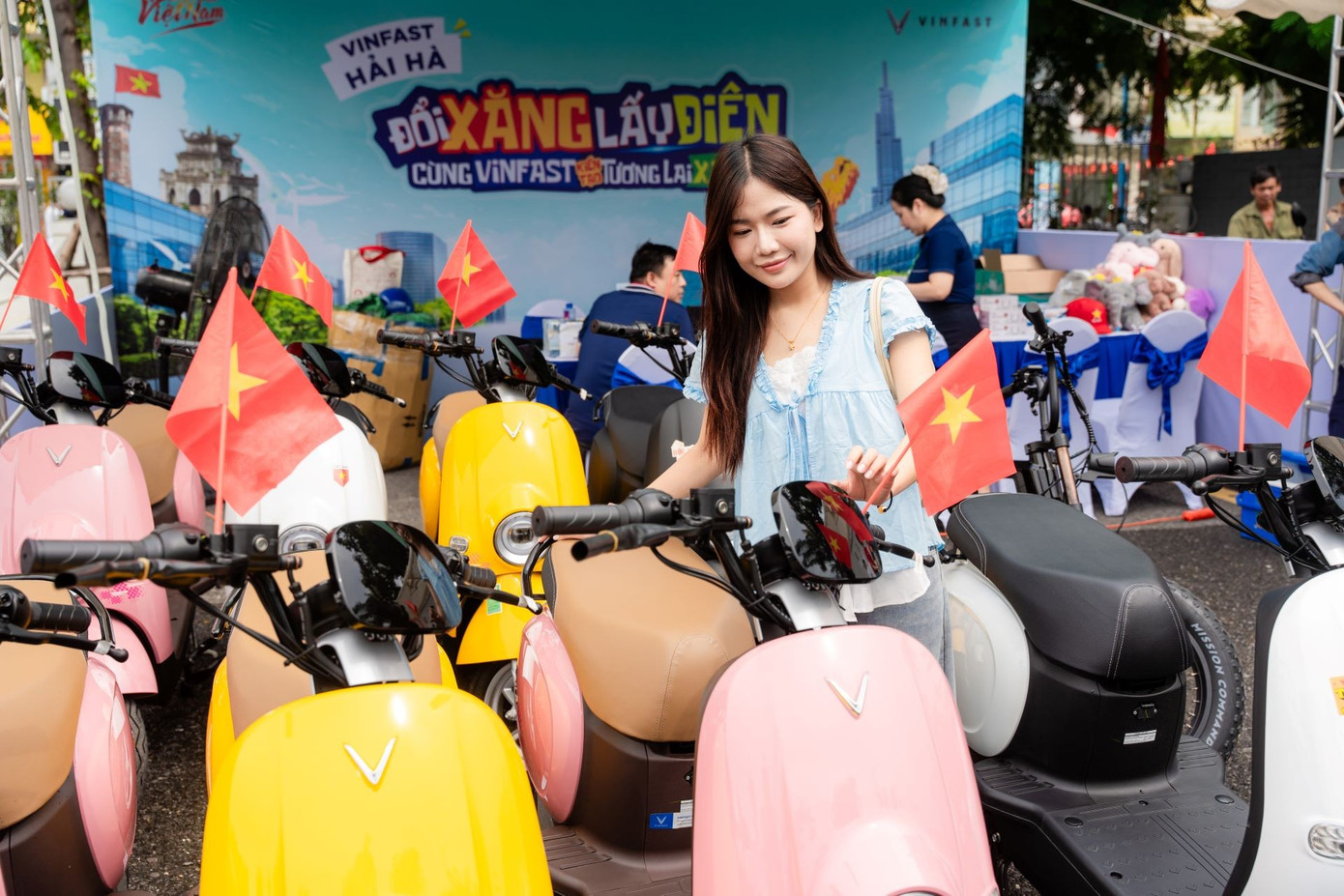 Lựa chọn “nhẹ ví” giữa mùa tựu trường