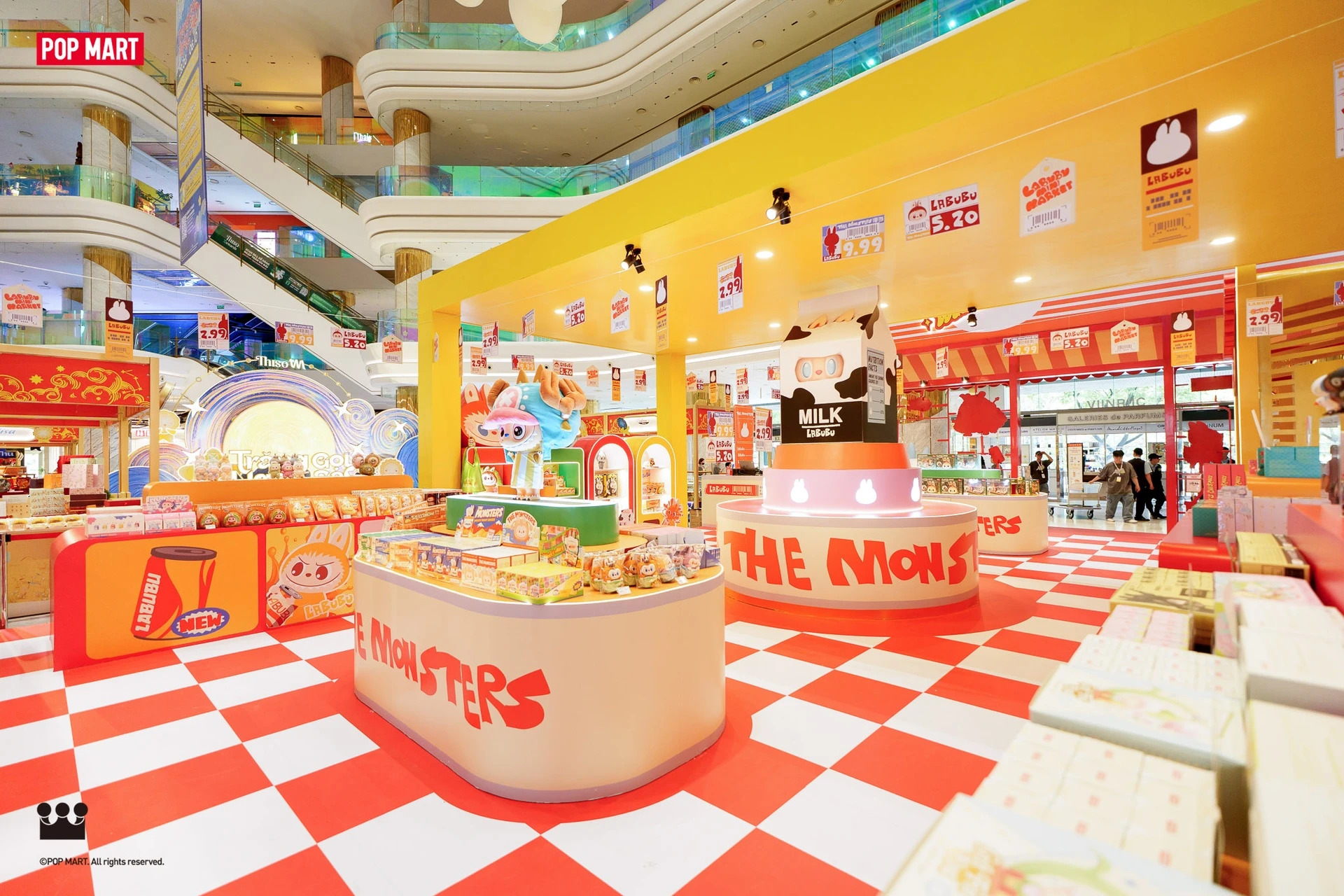 Sự kiện Wacky Mart Pop-up Shop đã nhanh chóng trở thành điểm hẹn mới của giới mê sưu tầm và yêu thích văn hóa pop.