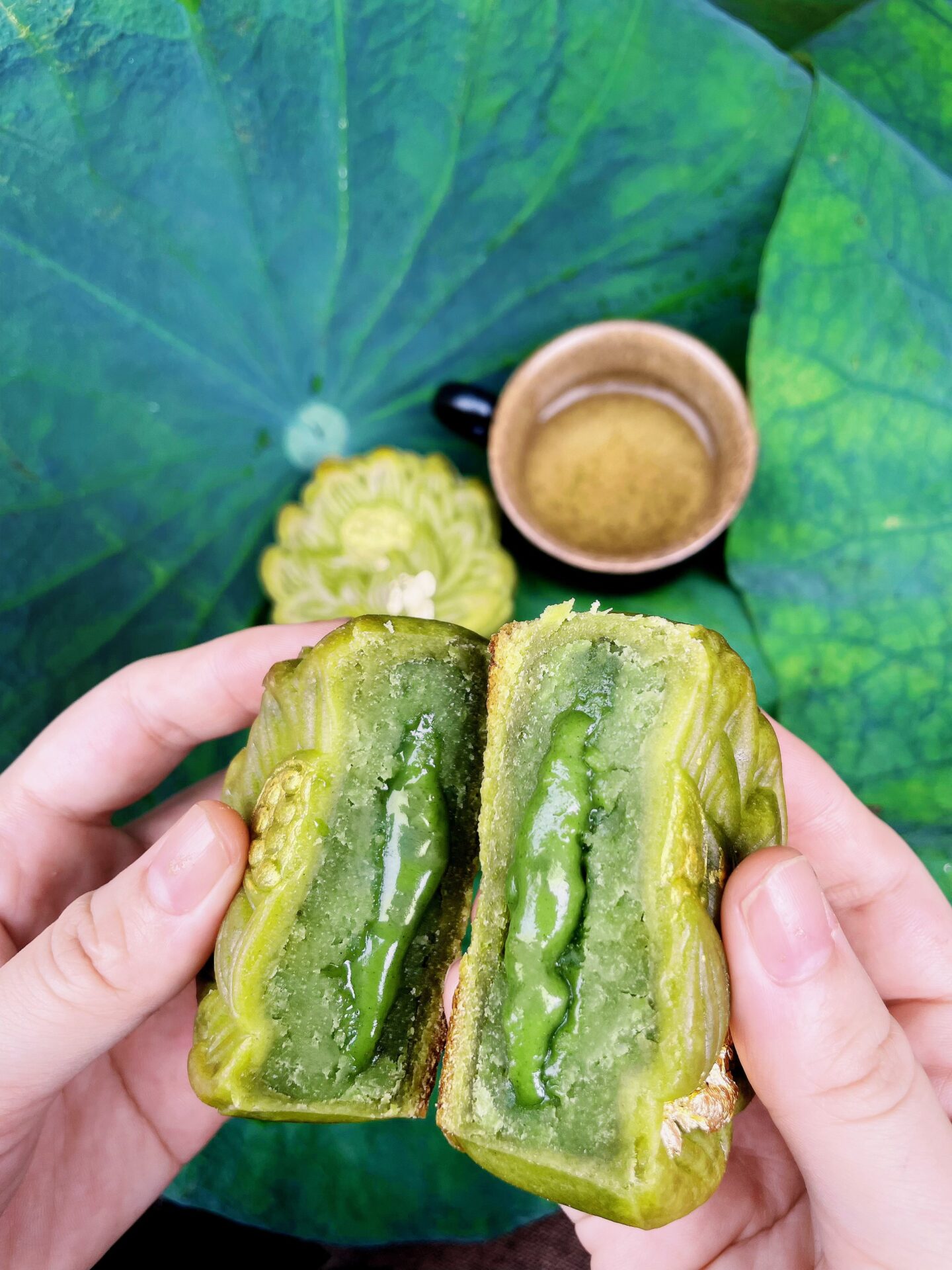 Bánh Trung Thu vỏ matcha xuất hiện từ năm ngoái nhưng mùa này vẫn giữ nguyên sức nóng.
