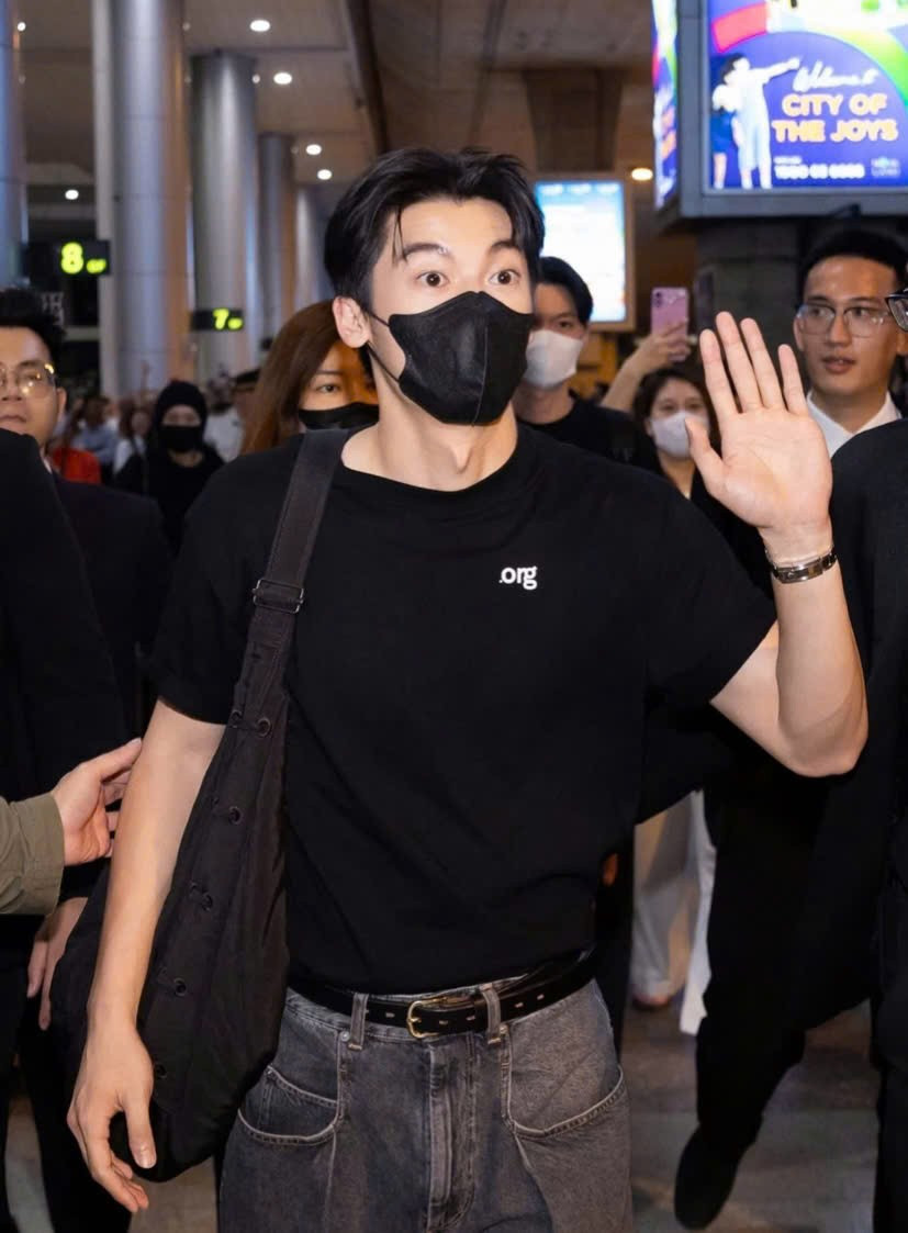  Lần đầu đến Việt Nam, Hứa Quang Hán chứng minh đẳng cấp “nam thần xứ Đài”