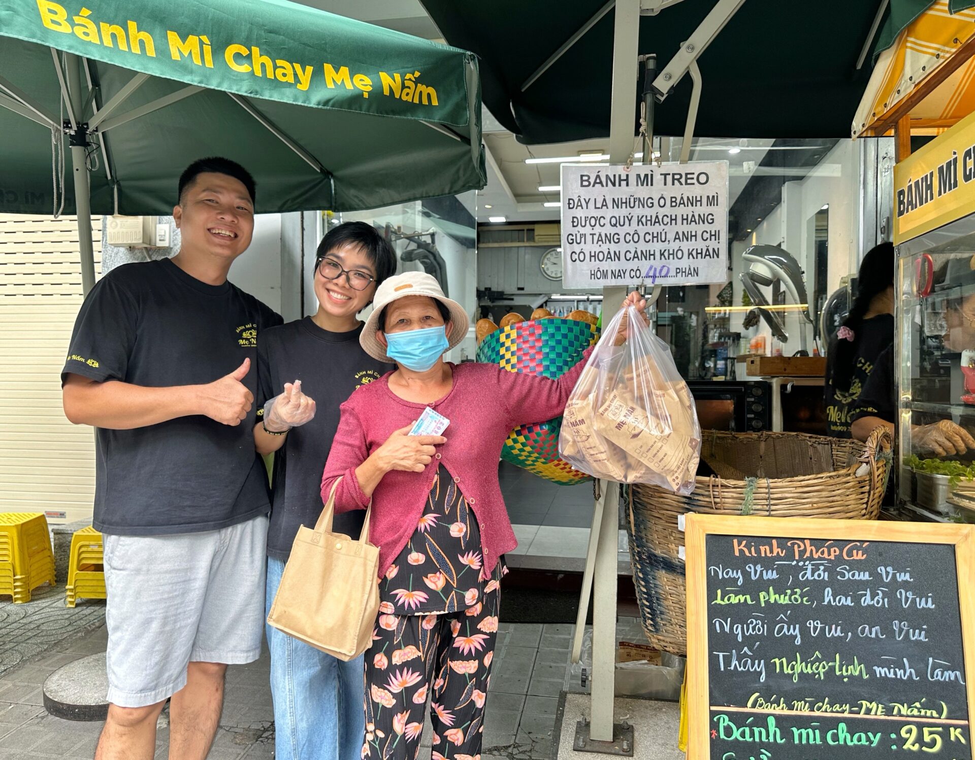 Từ đam mê ăn chay đến hành trình sẻ chia