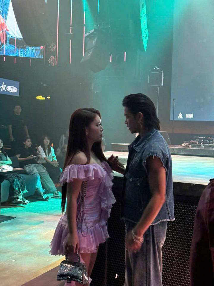 Fan thích thú với những khoảnh khắc vô tư