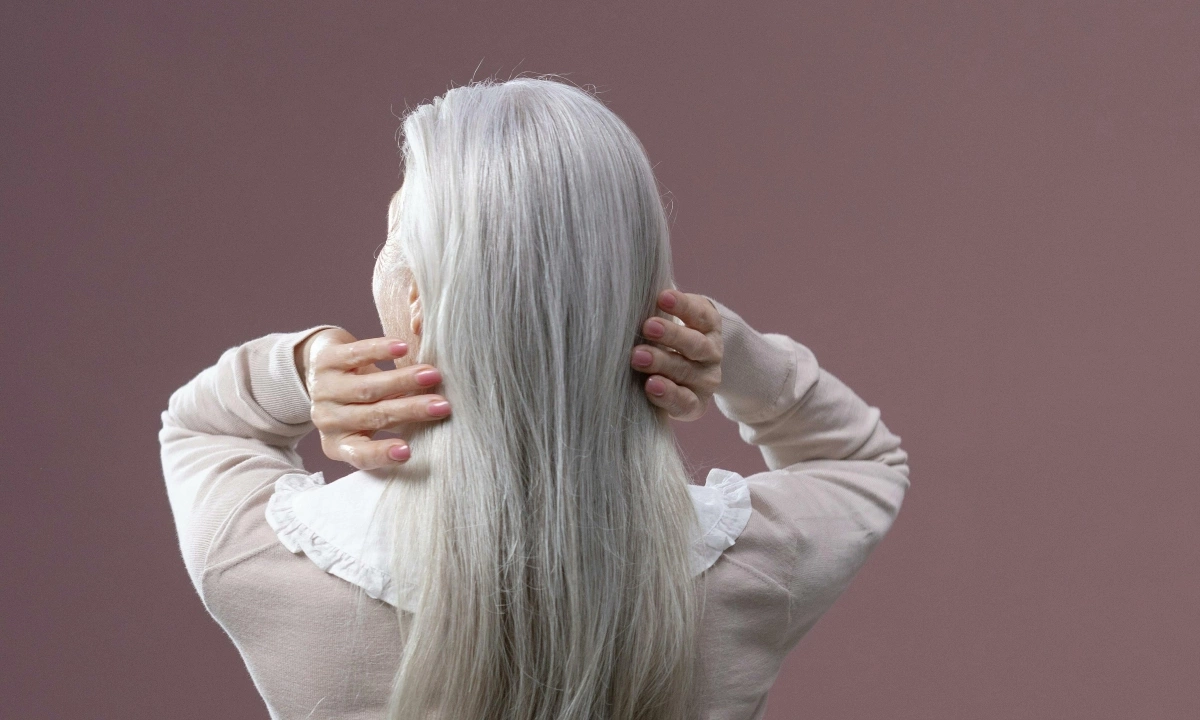 Người nổi tiếng công khai trải nghiệm