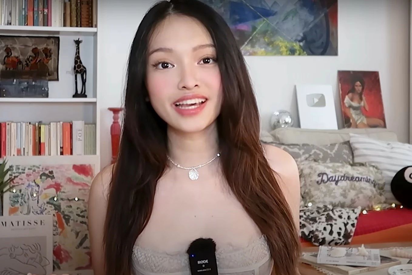 Clip phân tích loạt lùm xùm xoay quanh Thạch Trang của YouTuber Yo Bae (tên thật Hải Anh) đã hút hơn 1,3 triệu lượt xem