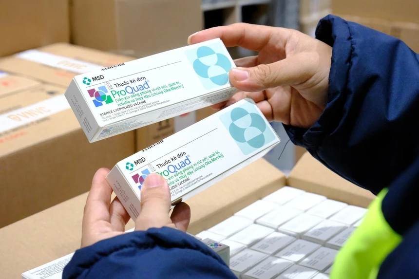  VNVC triển khai vaccine 4 trong 1 phòng sởi, quai bị, rubella và thủy đậu