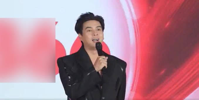  Khánh Phương, Hồ Quang Hiếu và Châu Khải Phong lộ hình ảnh biểu diễn tại sự kiện web cá độ