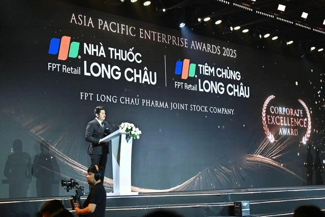 Long Châu được trao danh hiệu “Doanh nghiệp xuất sắc châu Á”, minh chứng cho nỗ lực không ngừng trong việc phát triển bền vững, ứng dụng công nghệ y tế số và phụng sự cộng đồng với tinh thần “Vì một Việt Nam khỏe mạnh”.