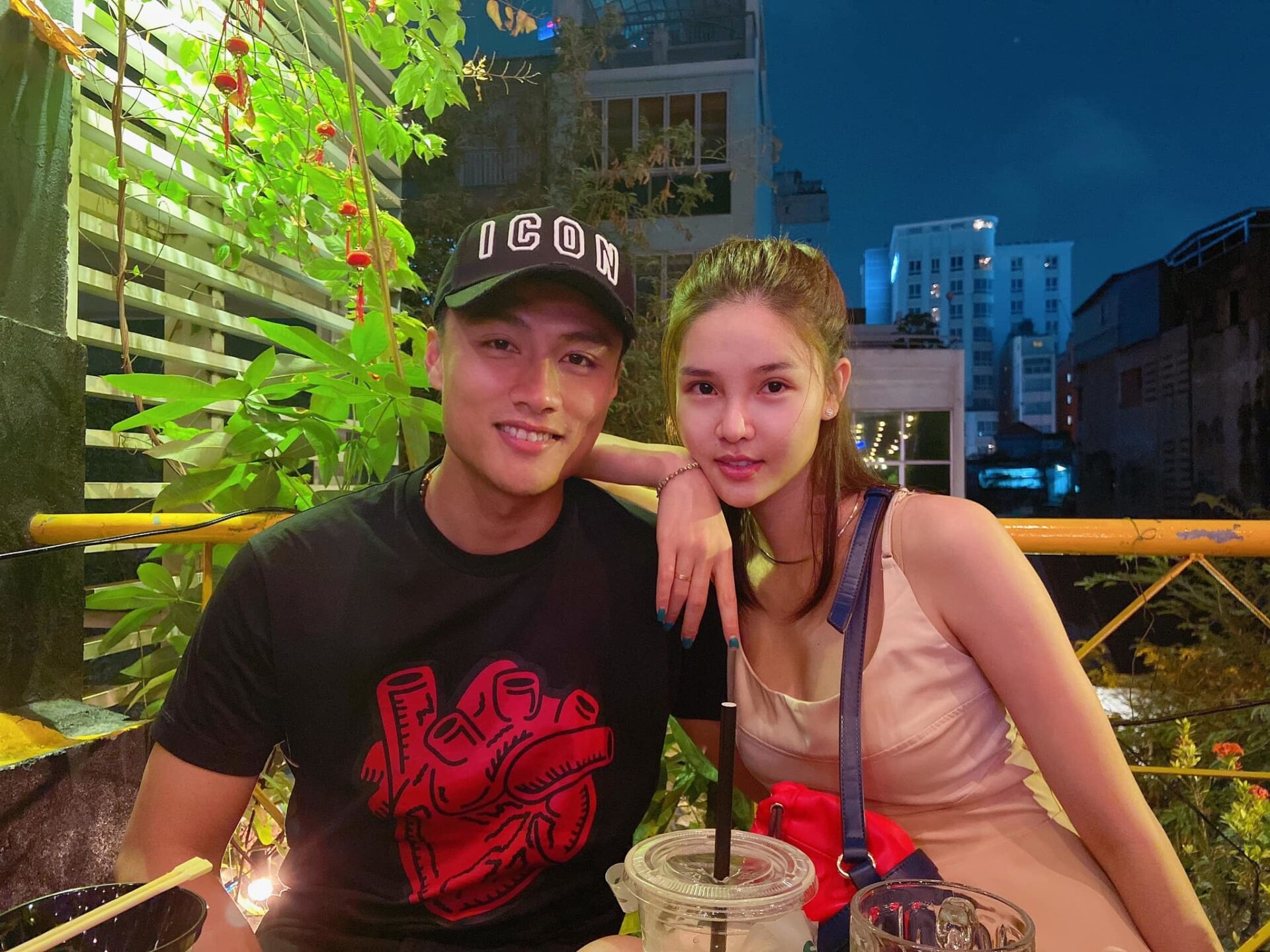 , người mẫu Kỳ Hân – vợ của cầu thủ Mạc Hồng Quân – lần đầu lên tiếng phản bác tin bị gán mác “tiểu tam”.