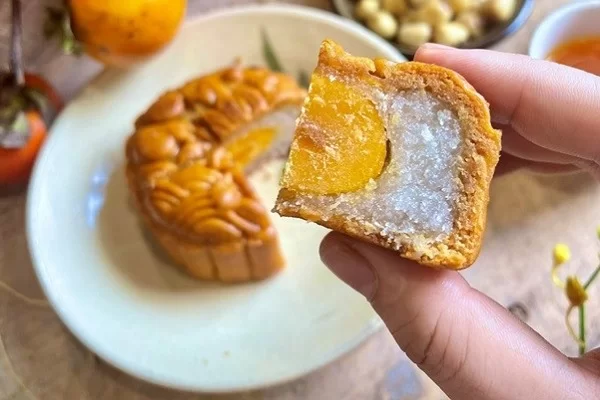 Trên mạng xã hội, những năm trước tràn ngập quảng cáo “bánh trung thu nhà làm”, nhưng năm nay gần như vắng bóng.