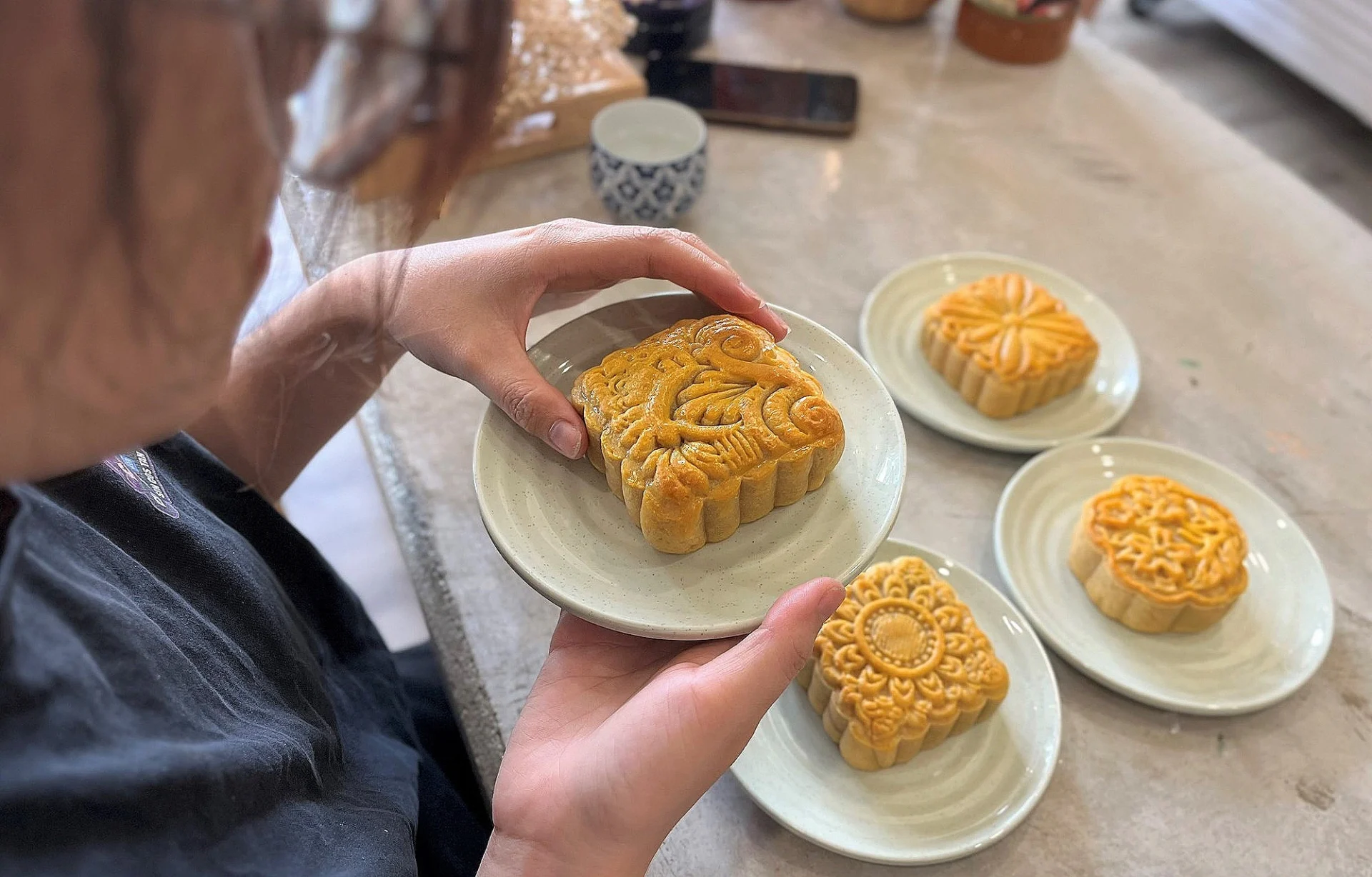  Bánh Trung thu giá rẻ chiếm ưu thế trên sàn thương mại điện tử