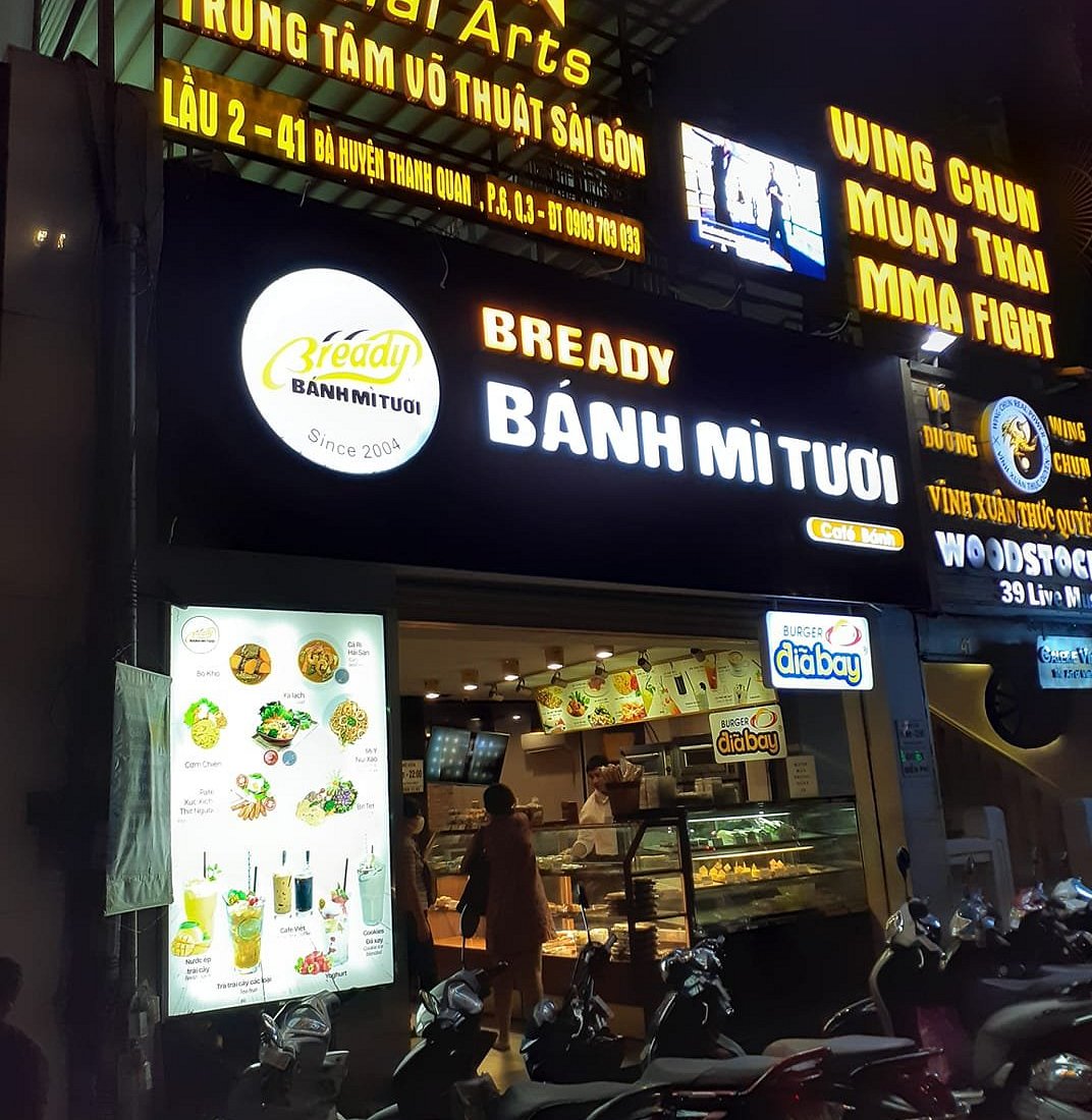  Người dân TP.HCM tiếc nuối khi thương hiệu Bready thông báo đóng cửa