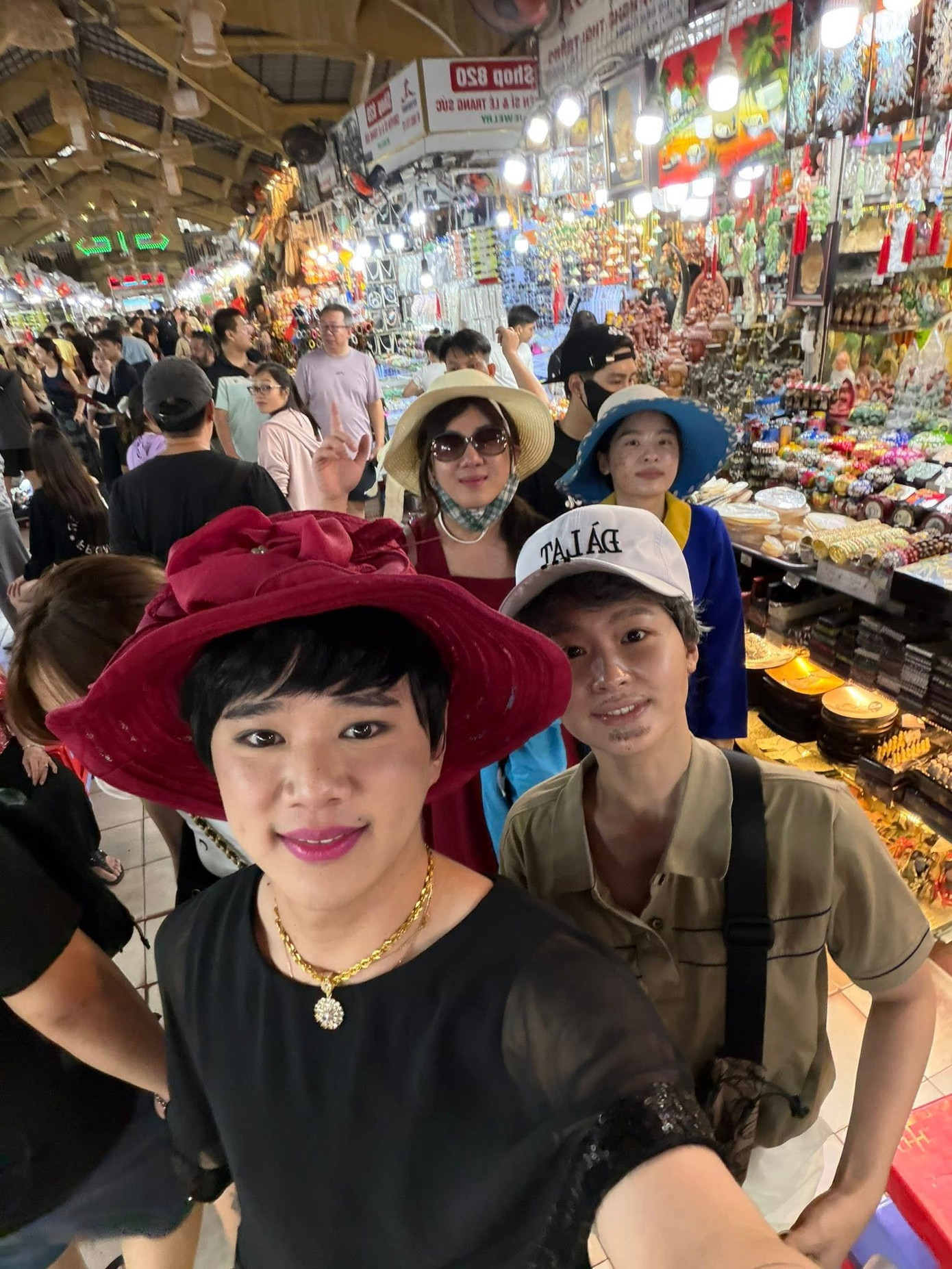 Cộng đồng mạng: “Phim này mà chiếu rạp là cháy vé”