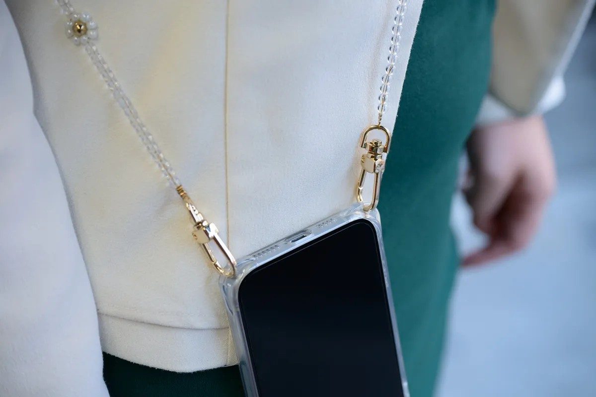 Từ “đồ chơi thời trang” đến biểu tượng toàn cầu.