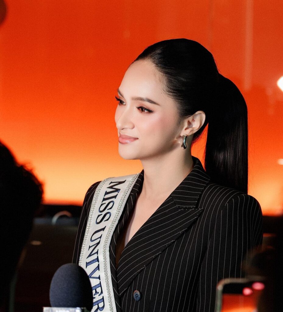 Miss Universe 2025 gỡ hình Hương Giang, cộng đồng fan Việt phẫn nộ